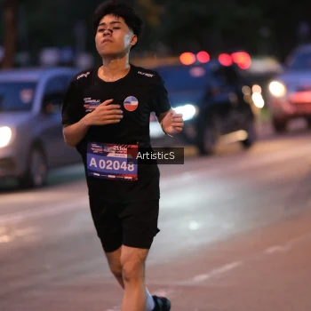 Runner Photo 3832443