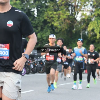 Runner Photo 3832470