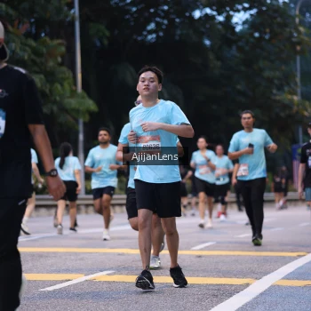 Runner Photo 3832474