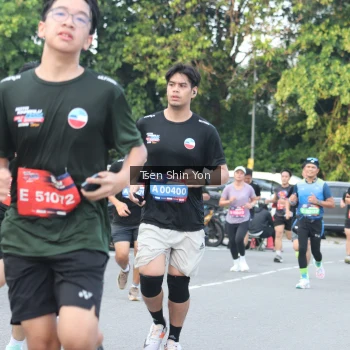 Runner Photo 3832492