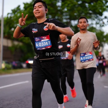 Runner Photo 3832516