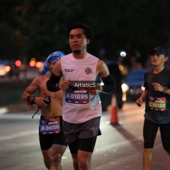 Runner Photo 3832517