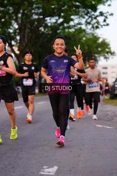 Runner Photo 3832650