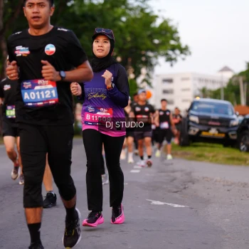 Runner Photo 3832654