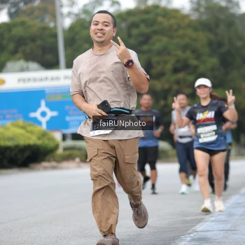 Runner Photo 3832655