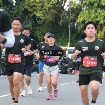 Runner Photo 3832663