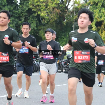 Runner Photo 3832664