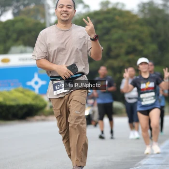 Runner Photo 3832676