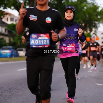 Runner Photo 3832678