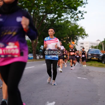 Runner Photo 3832682