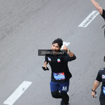 Runner Photo 3832684
