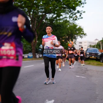 Runner Photo 3832688
