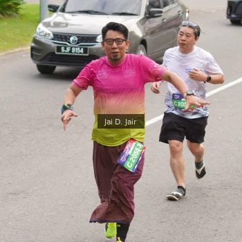 Runner Photo 3832731