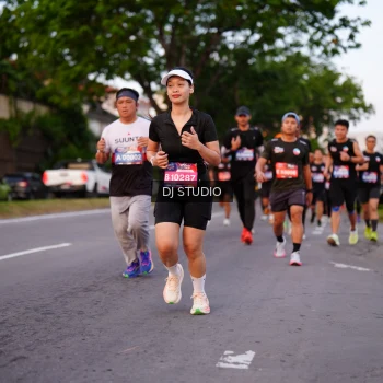 Runner Photo 3832776