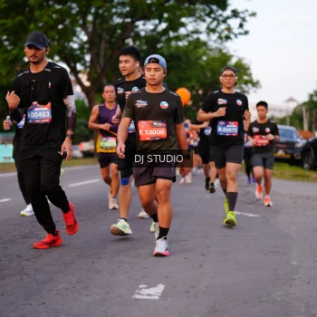 Runner Photo 3832811