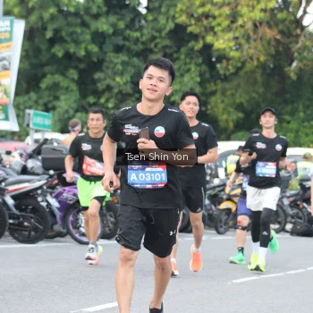 Runner Photo 3832844