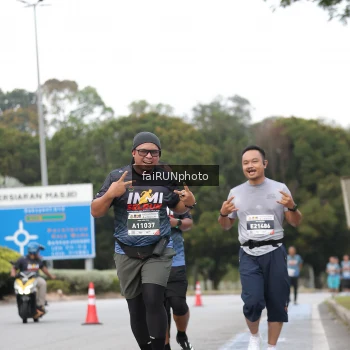 Runner Photo 3832846