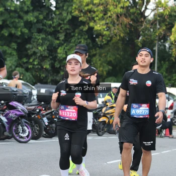 Runner Photo 3832863