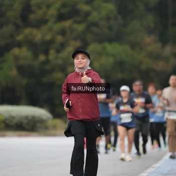 Runner Photo 3832865