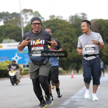 Runner Photo 3832909
