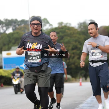 Runner Photo 3832946