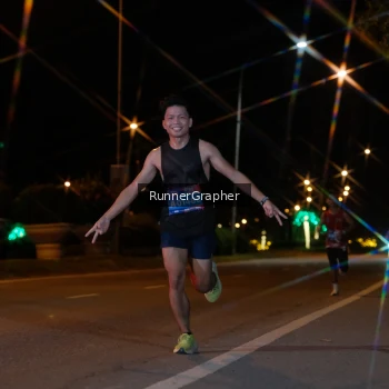 Runner Photo 3832977