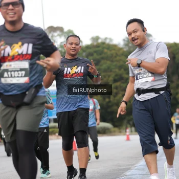 Runner Photo 3832980