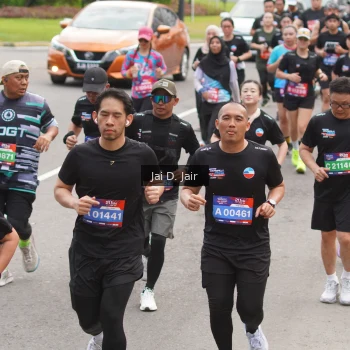 Runner Photo 3833025