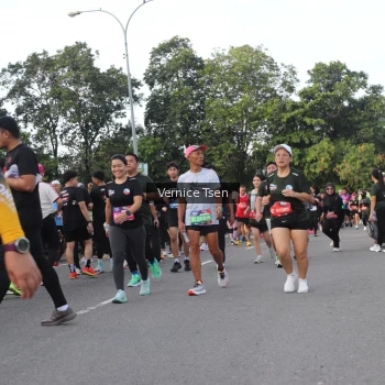 Runner Photo 3833026