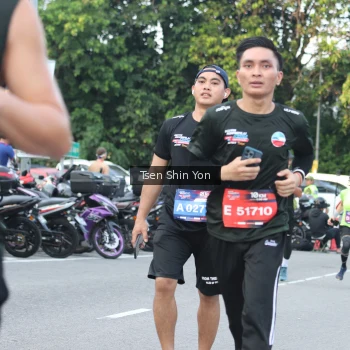 Runner Photo 3833041