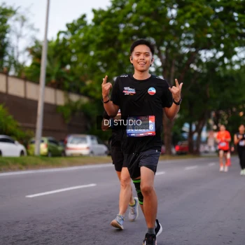 Runner Photo 3833079