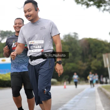 Runner Photo 3833083
