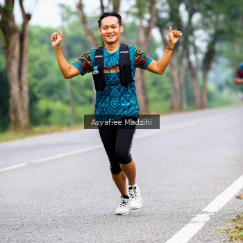 Runner Photo 3833111