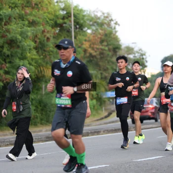 Runner Photo 3833123