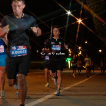 Runner Photo 3833158