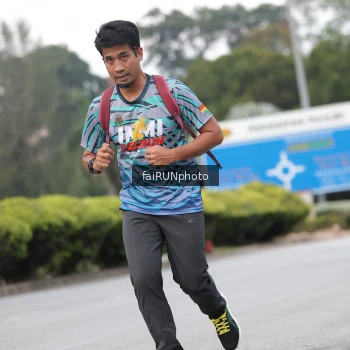 Runner Photo 3833167