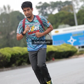 Runner Photo 3833184