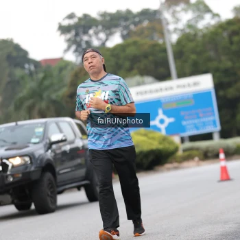 Runner Photo 3833194