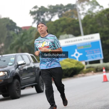 Runner Photo 3833224