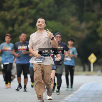 Runner Photo 3833226