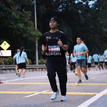 Runner Photo 3833267