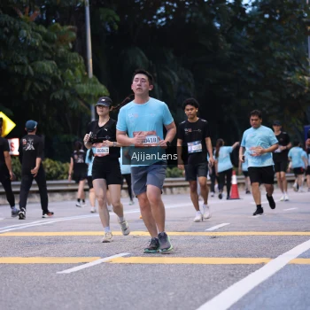 Runner Photo 3833272