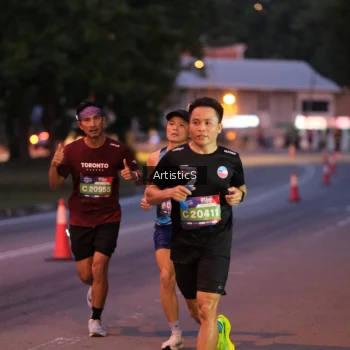 Runner Photo 3833285