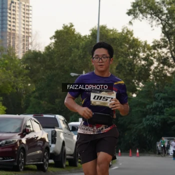 Runner Photo 3833293