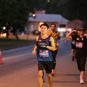 Runner Photo 3833312