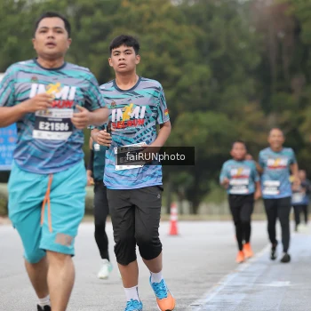 Runner Photo 3833315