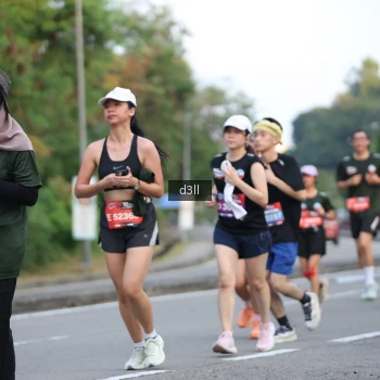 Runner Photo 3833332