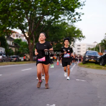 Runner Photo 3833333