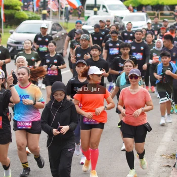 Runner Photo 3833344