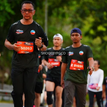 Runner Photo 3833351